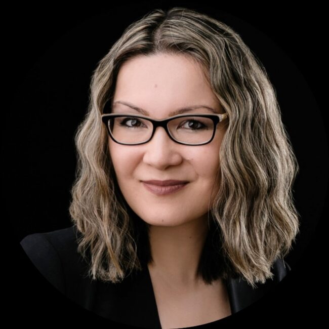 Yulia Barnakova, Accenture